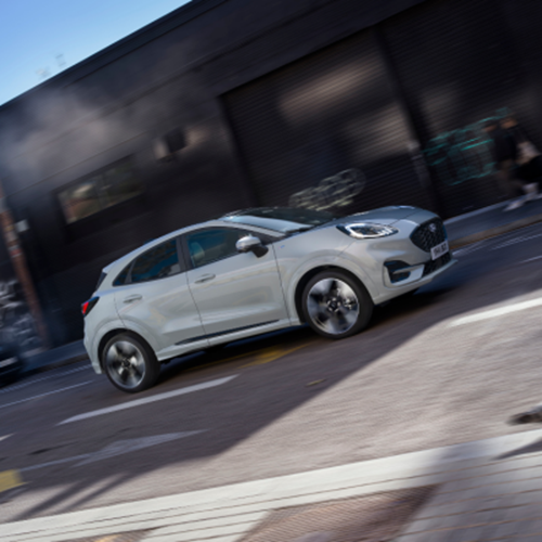 Transit Connect in white