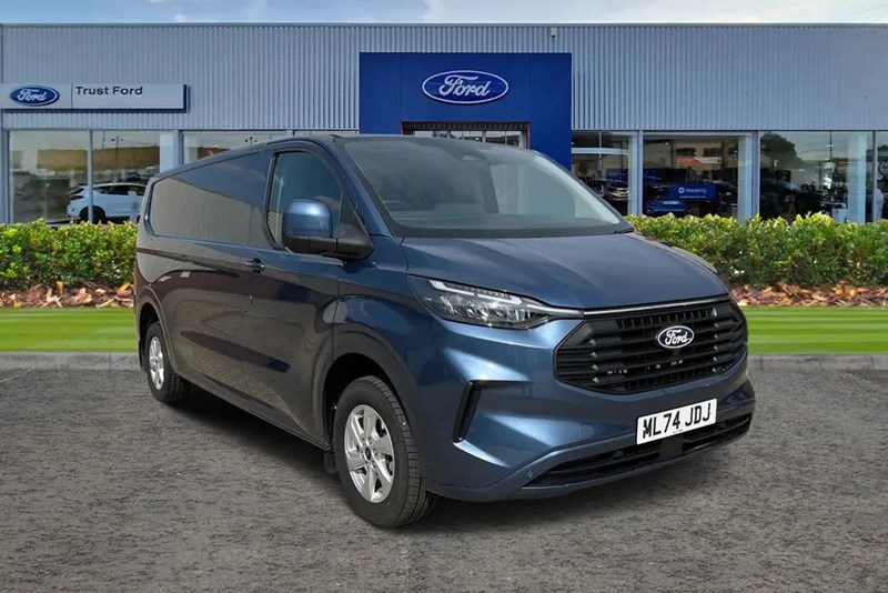 2024 Ford Transit Custom Limited<br />300 L2 LWB FWD 2.0 EcoBlue 136ps Low Roof